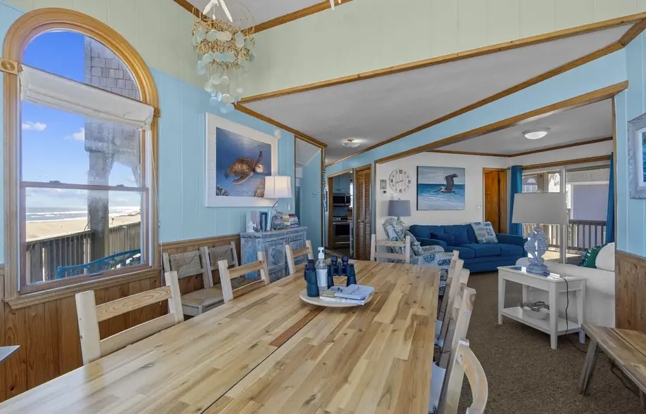 7014 - Sandcastle by the Sea